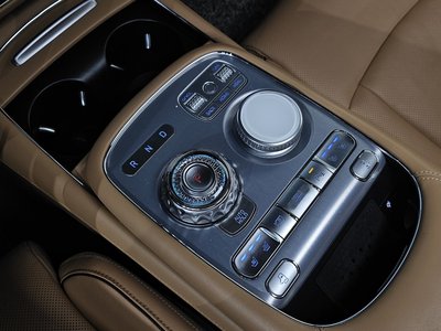 صورة 9 لـ 2022 Genesis G90 (RS4)