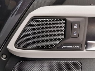 2023 LAND Rover DEFENDER 缩略图 12