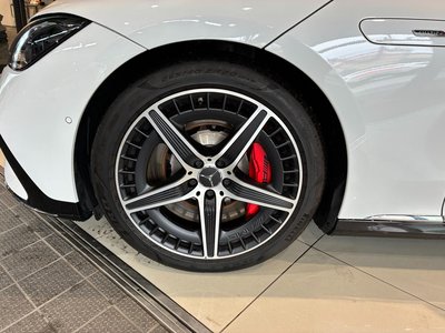 MERCEDES-BENZ EQE AMG - 9