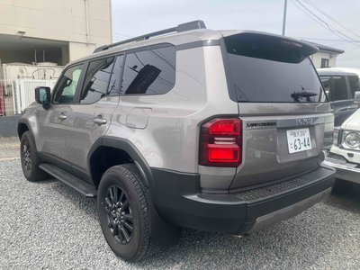 TOYOTA LAND CRUISER 250 - 10