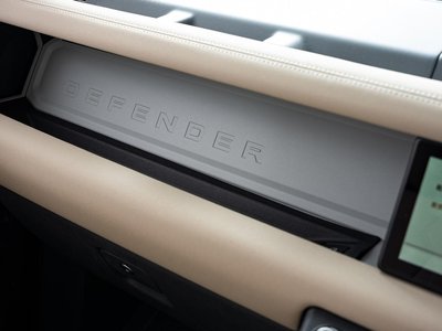 صورة مصغرة 46 لـ 2023 LAND Rover DEFENDER