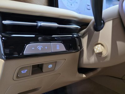 2024 Genesis G80 (RG3) thumbnail 12