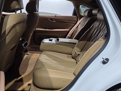 2024 Genesis G80 (RG3) thumbnail 11