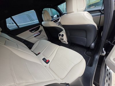 MERCEDES-BENZ GLC - 8