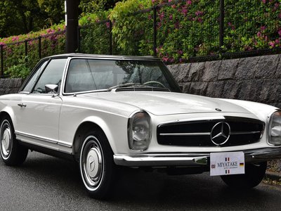 MERCEDES-BENZ SL - 9