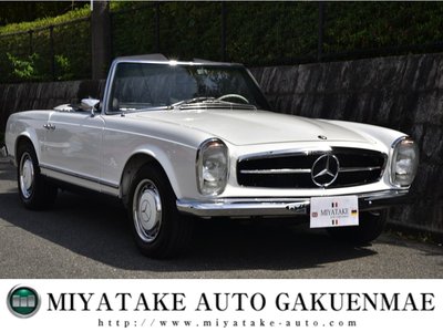 MERCEDES-BENZ SL - 1