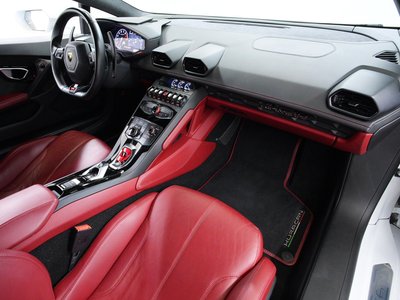 2016 Lamborghini HURACAN — фото 10