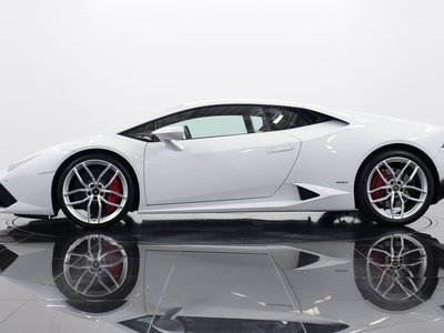 2016 Lamborghini HURACAN thumbnail 17