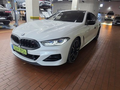 BMW 8 SERIES - 5