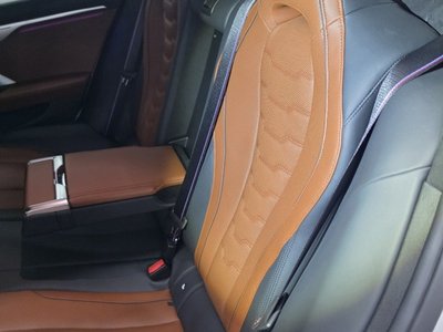 BMW 8 SERIES - 7
