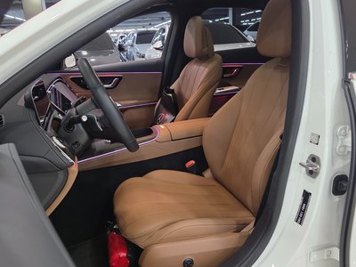 MERCEDES-BENZ E-CLASS - 10