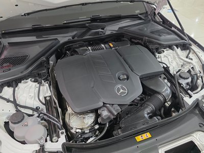 MERCEDES-BENZ E-CLASS - 7