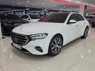 MERCEDES-BENZ E-CLASS - 1