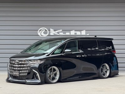 TOYOTA ALPHARD - 2