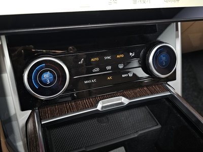 2023 LAND Rover RANGE ROVER — миниатюра 23