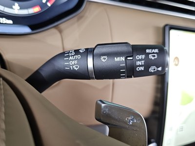 2023 LAND Rover RANGE ROVER — миниатюра 28