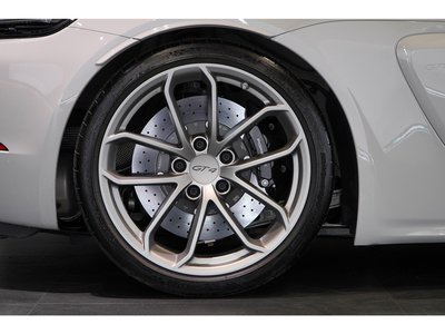 صورة 12 لـ 2023 Porsche 718