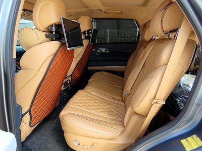 GENESIS GV80 - 8