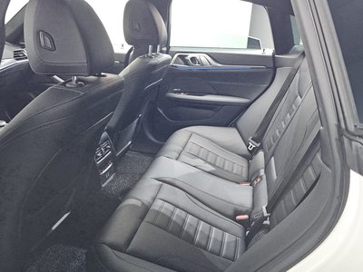 2024 BMW I4 — миниатюра 19