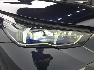 2025 BMW 5 SERIES 照片 9