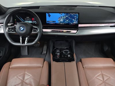 2025 BMW 5 SERIES 照片 5