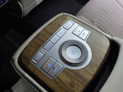 2022 Genesis G80 (RG3) — миниатюра 24