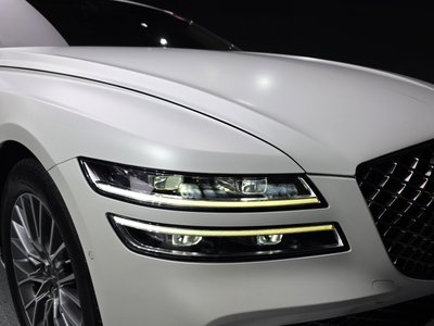 2022 Genesis G80 (RG3) photo 9