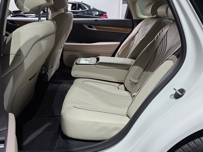 2022 Genesis G80 (RG3) — миниатюра 17