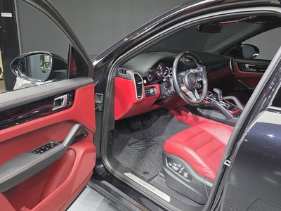 PORSCHE CAYENNE - 10