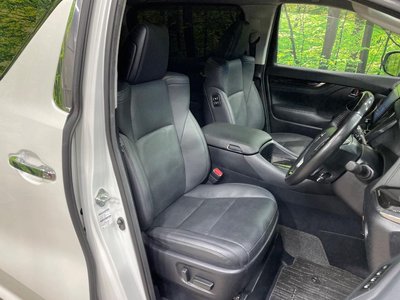 2022 Toyota ALPHARD photo 8