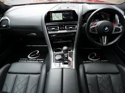 BMW M8 GRAN COUPE - 7
