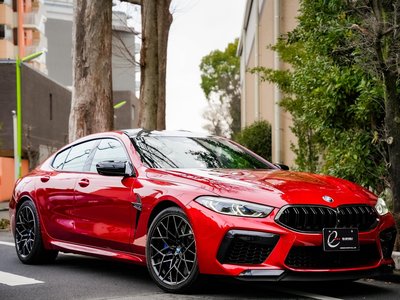BMW M8 GRAN COUPE - 3