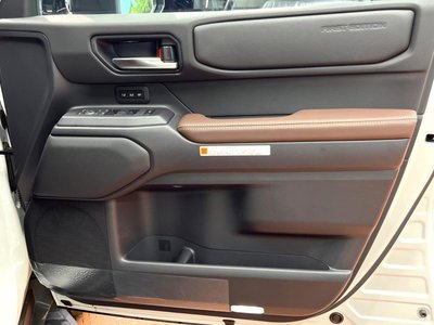 2024 Toyota LAND CRUISER 250 thumbnail 31