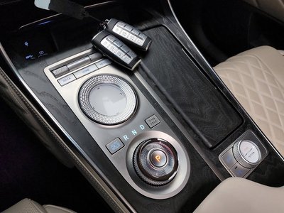 GENESIS GV80 - 9