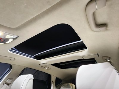 2022 Genesis GV80 thumbnail 18