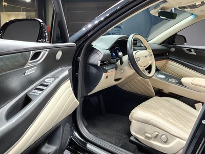 2022 Genesis GV80 thumbnail 11