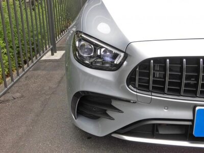 MERCEDES-BENZ E-CLASS CABRIOLET AMG - 9