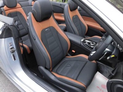 MERCEDES-BENZ E-CLASS CABRIOLET AMG - 10