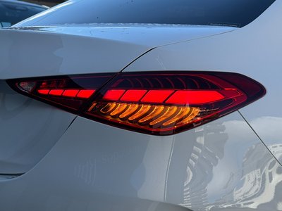 MERCEDES-BENZ C-CLASS - 10