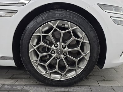 صورة 8 لـ 2021 GENESIS G80 (RG3)