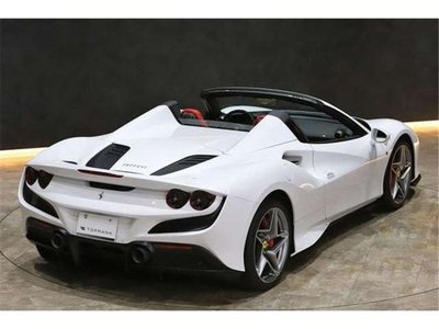 FERRARI F8 SPIDER - 5