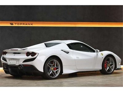 FERRARI F8 SPIDER - 2