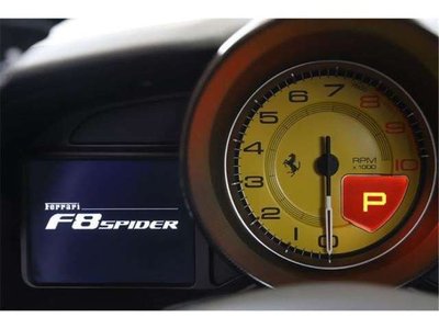 FERRARI F8 SPIDER - 10