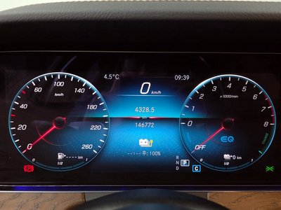 MERCEDES-BENZ E-CLASS - 8