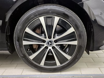 MERCEDES-BENZ E-CLASS - 6