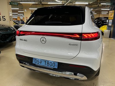 MERCEDES-BENZ EQS SUV - 5