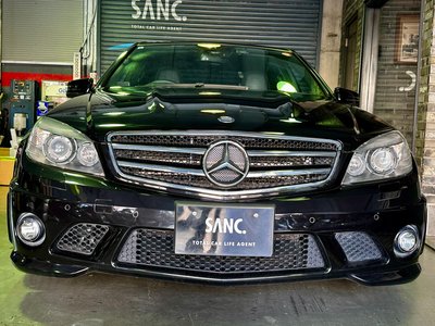 2010 Mercedes-BENZ C-CLASS AMG 照片 8