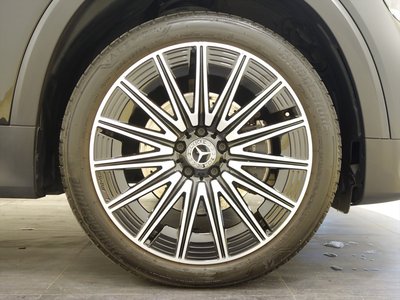 MERCEDES-BENZ GLB - 8