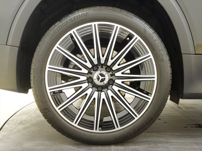 MERCEDES-BENZ GLB - 9