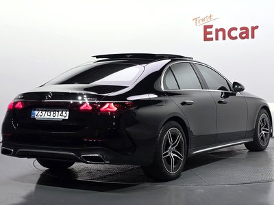 MERCEDES-BENZ E-CLASS - 3